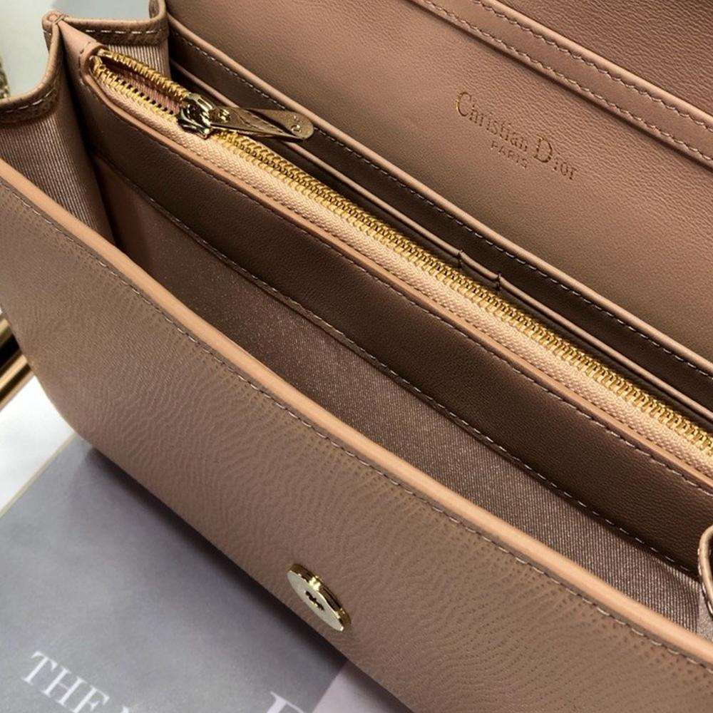 Dior 30 Montaigne Pouch - Bright Brown