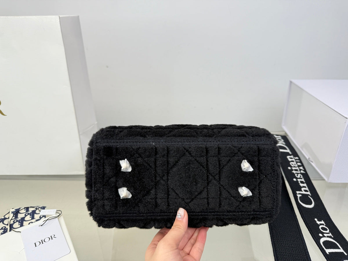 Serenityll 181941 Bags