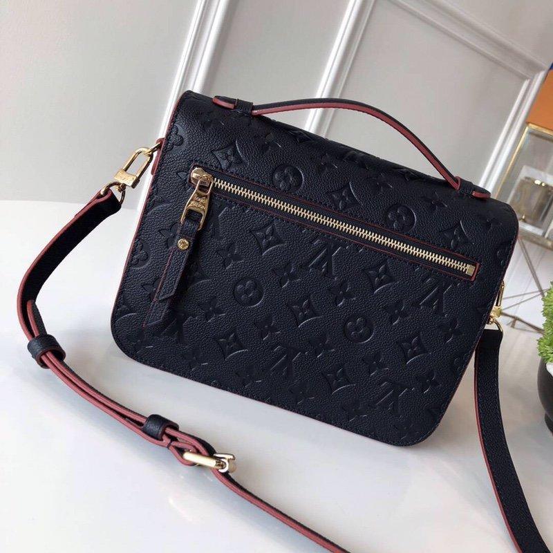 Louis Vuitton Pochette Metis