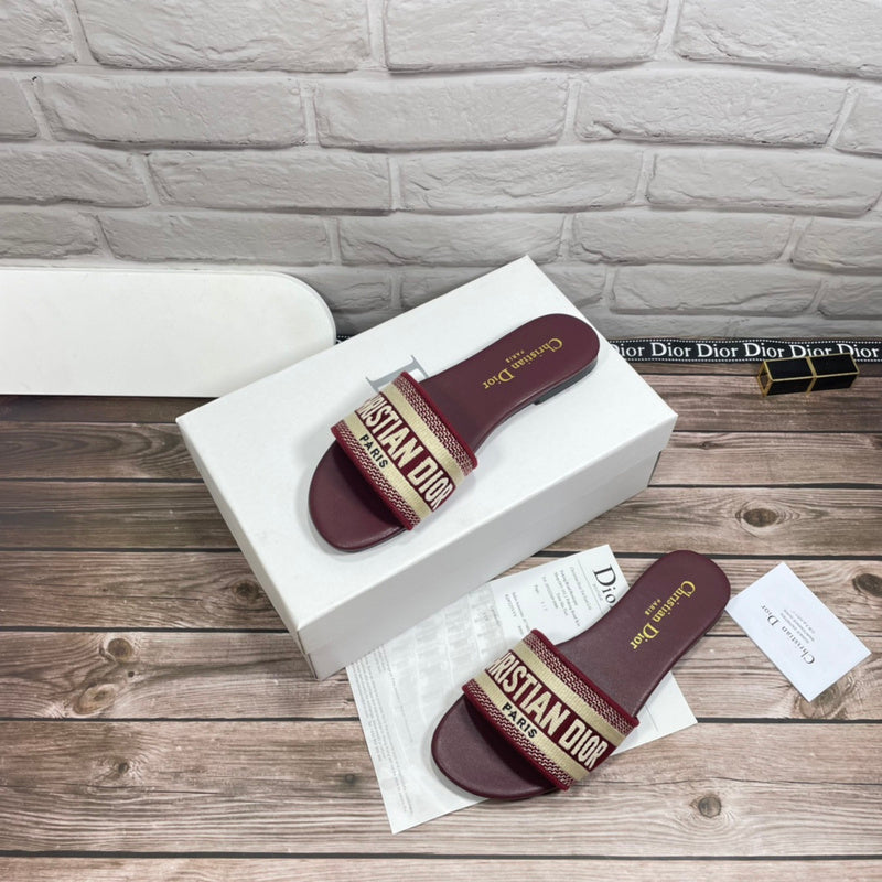 MJDS12 Women's Slippers