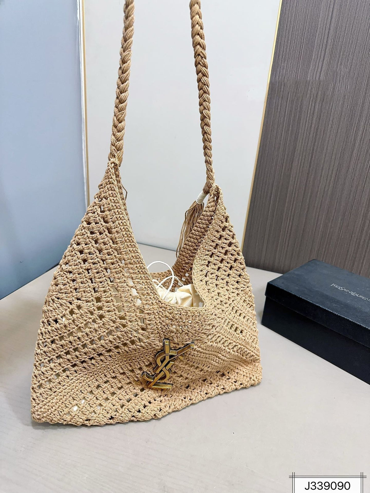 Saint Laurent YSL Raffia Tote Bag Beach Casual - Brown