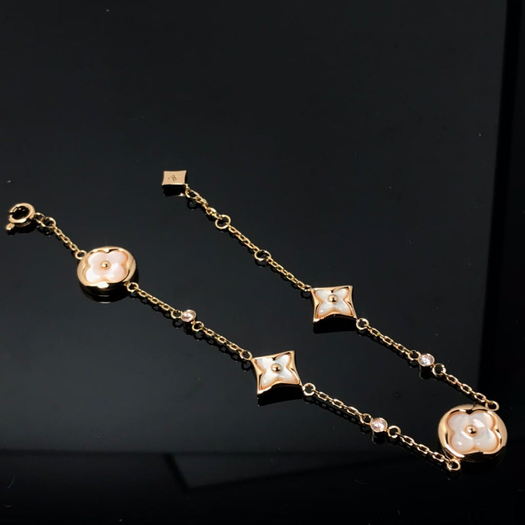 18K Louis Vuitton Idylle Blossom Bracelet