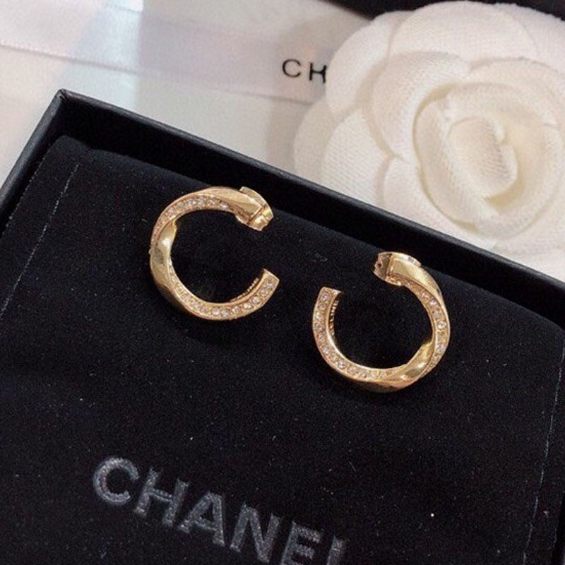 18K  Chanel Half Cirle Diamond Earrings